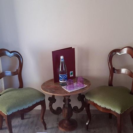Affittacamere Casa Lucesole Fontanile Esterno foto